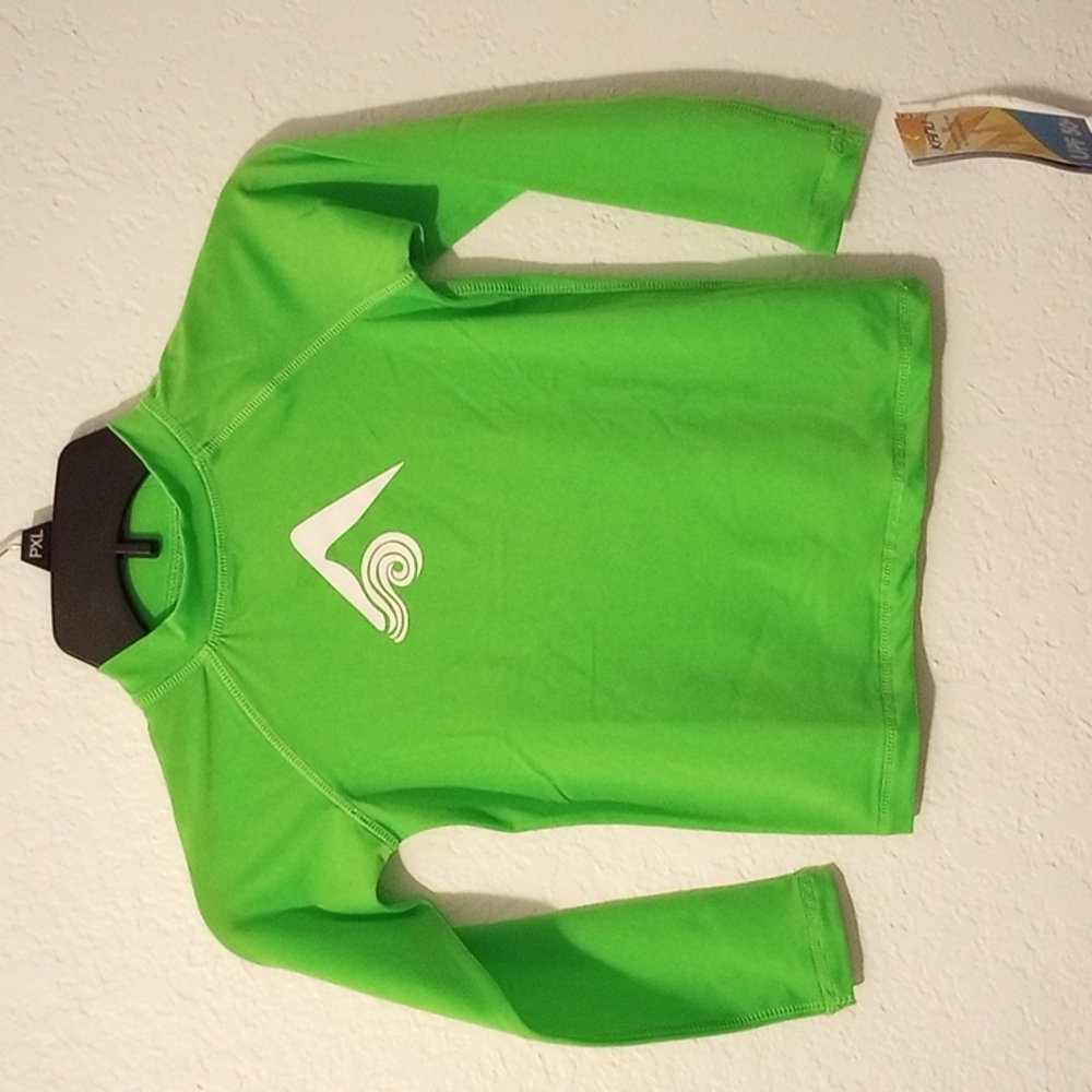Kids Kanu Surf long sleeve NWT